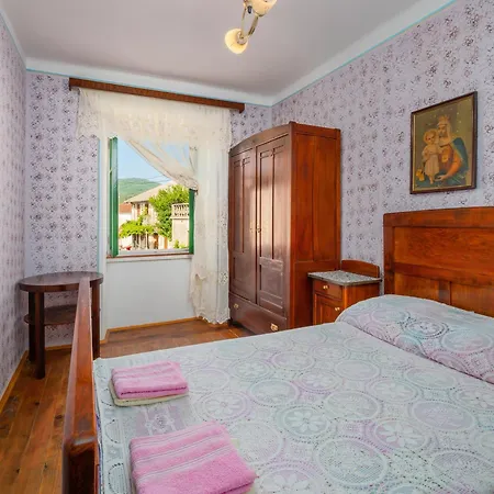 Apartment Pilcic Sapjane